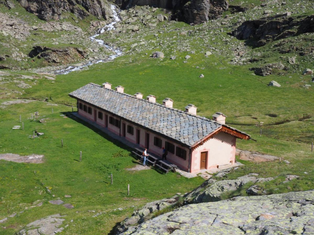 Rifugio Casa Di Caccia Villa Noasca Exterior photo